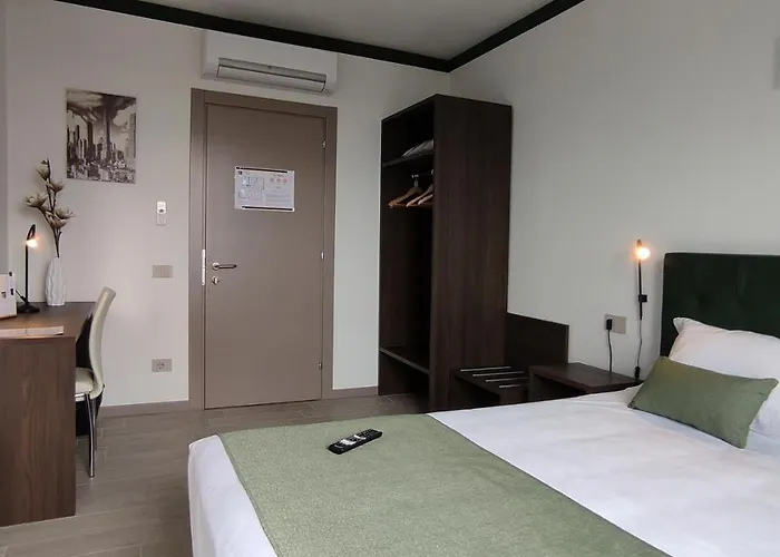 Guest house Direzionale 3*