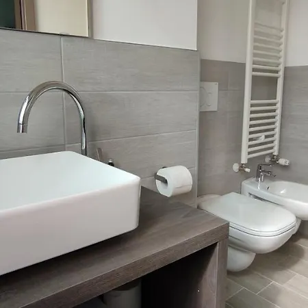 Direzionale Pensión 3*